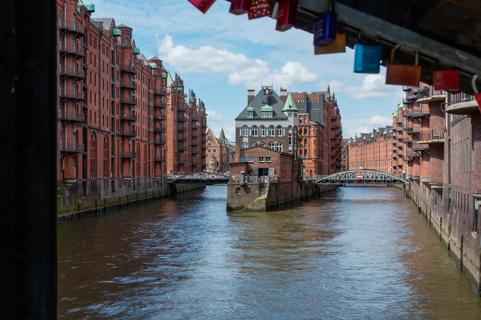 Buying a House in Germany as a Norwegian Buyer: The Bid Is Not a Deal