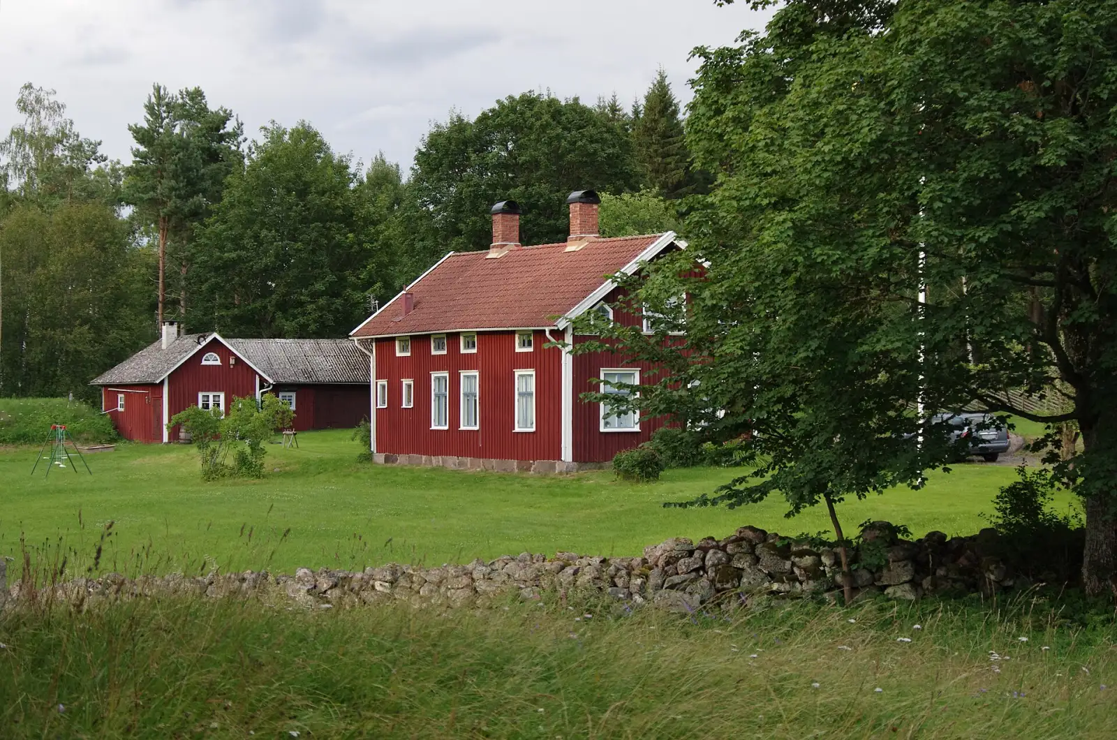 Köpa bostad i Sverige som finsk köpare: 8 skillnader